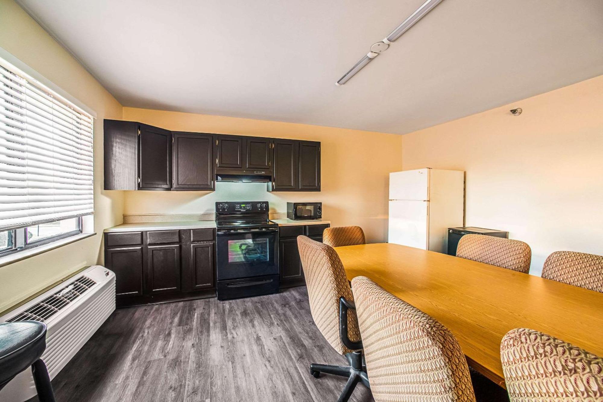 Quality Inn Carbondale University Area Luaran gambar