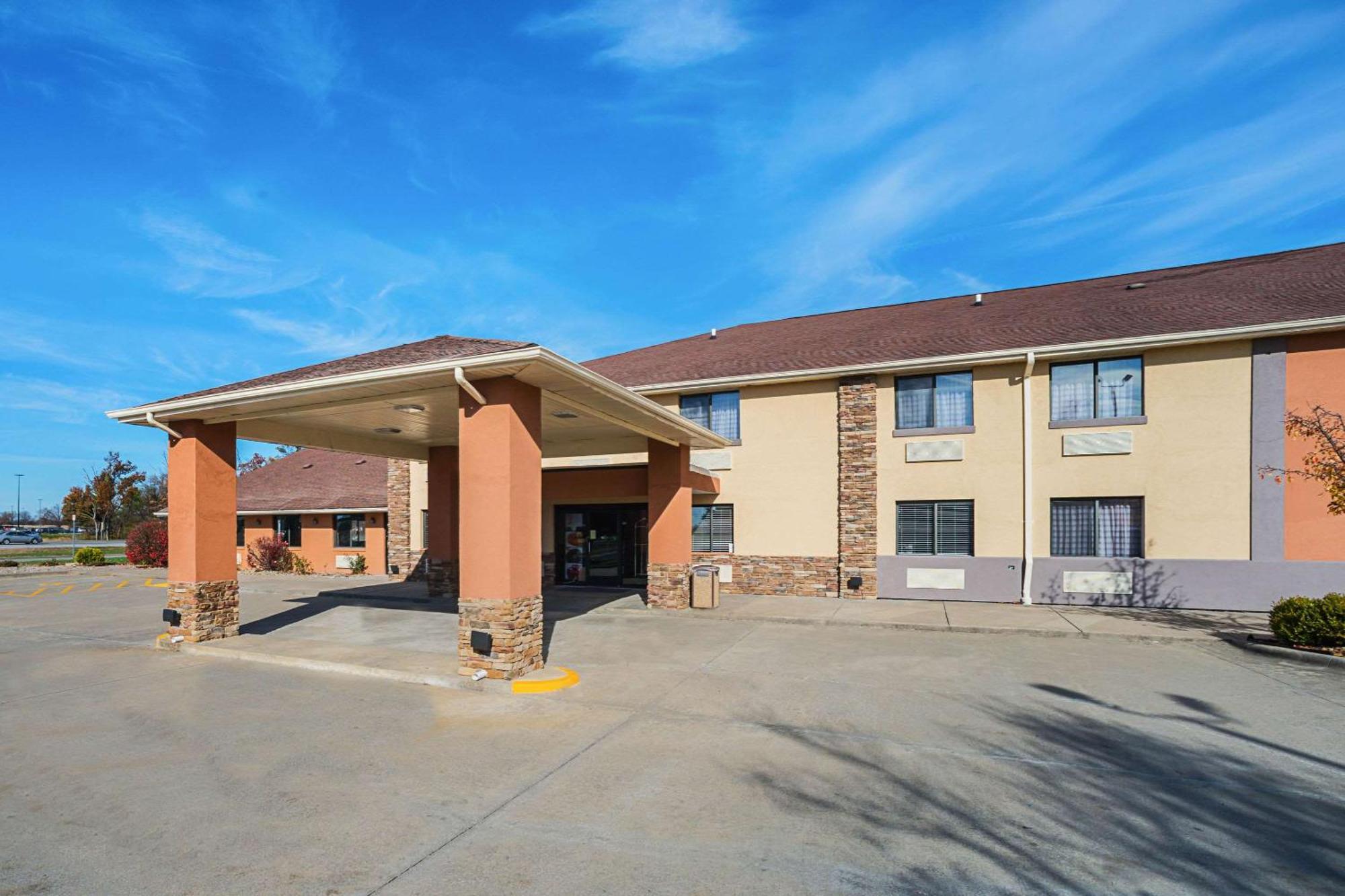 Quality Inn Carbondale University Area Luaran gambar