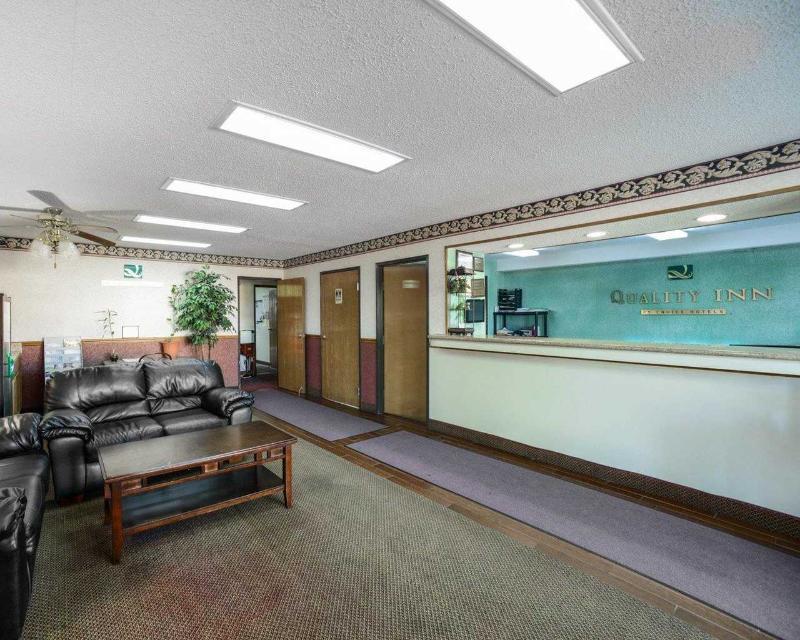 Quality Inn Carbondale University Area Luaran gambar